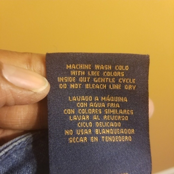 Seven7 Jeans | Light-Washed Cropped Skinny Jeans (Size 8) - Picture 7 of 10